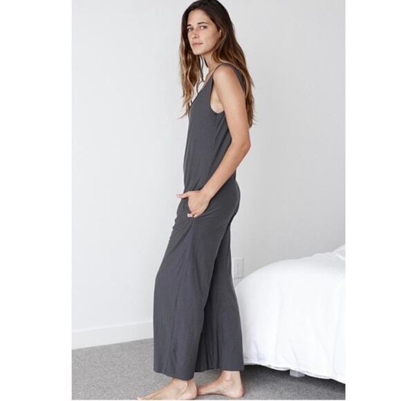 Lunya 100% Organic Pima Cotton Jumpsuit Gray Size Medium Lightweight - Picture 2 of 14